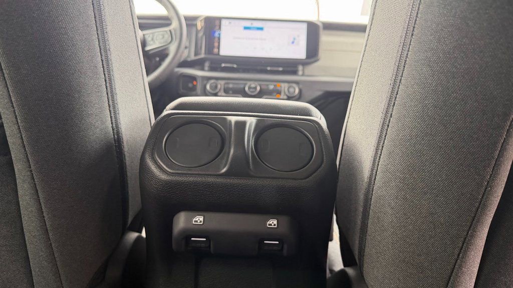 Used 2024 Jeep Wrangler Sport S image 27