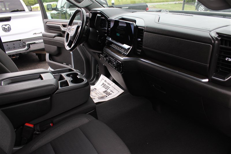Used 2024 Chevrolet Silverado 2500 LT w/ All Star Edition AWD/4WD image 22