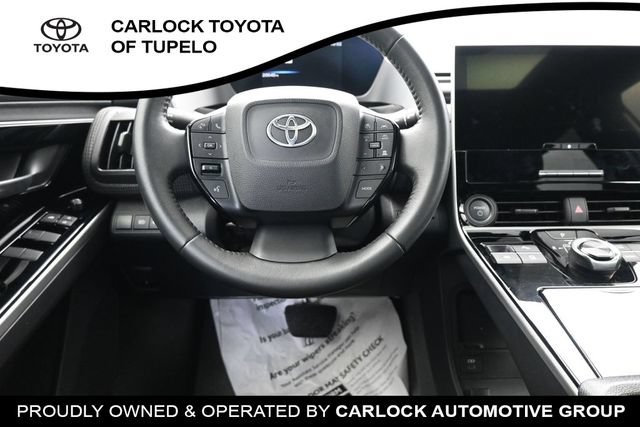 Used 2025 Toyota bZ4X FWD image 33