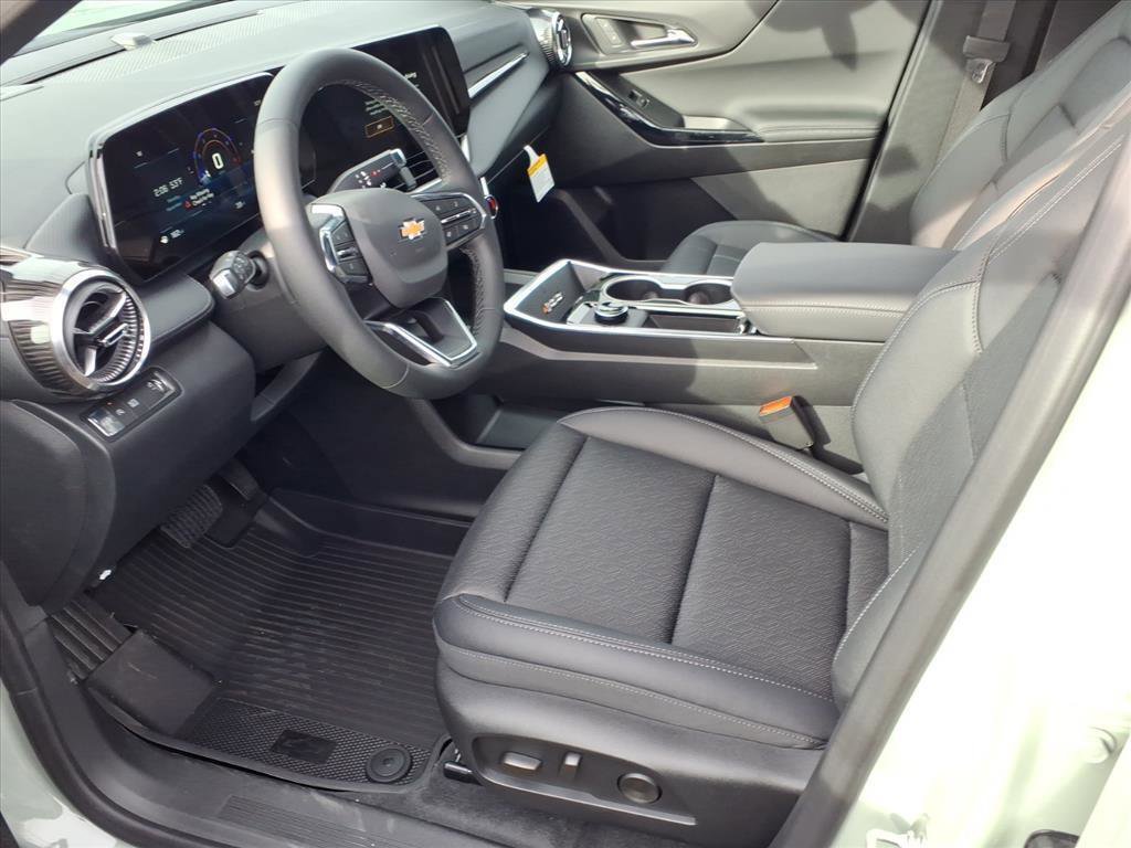New 2026 Chevrolet Equinox LT w/ Convenience Package II image 5