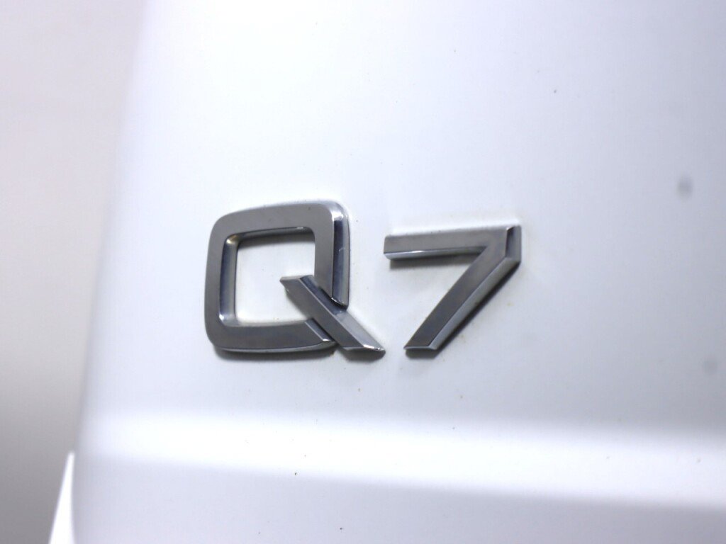 Used 2018 Audi Q7 3.0T Prestige w/ Prestige Package AWD/4WD image 41