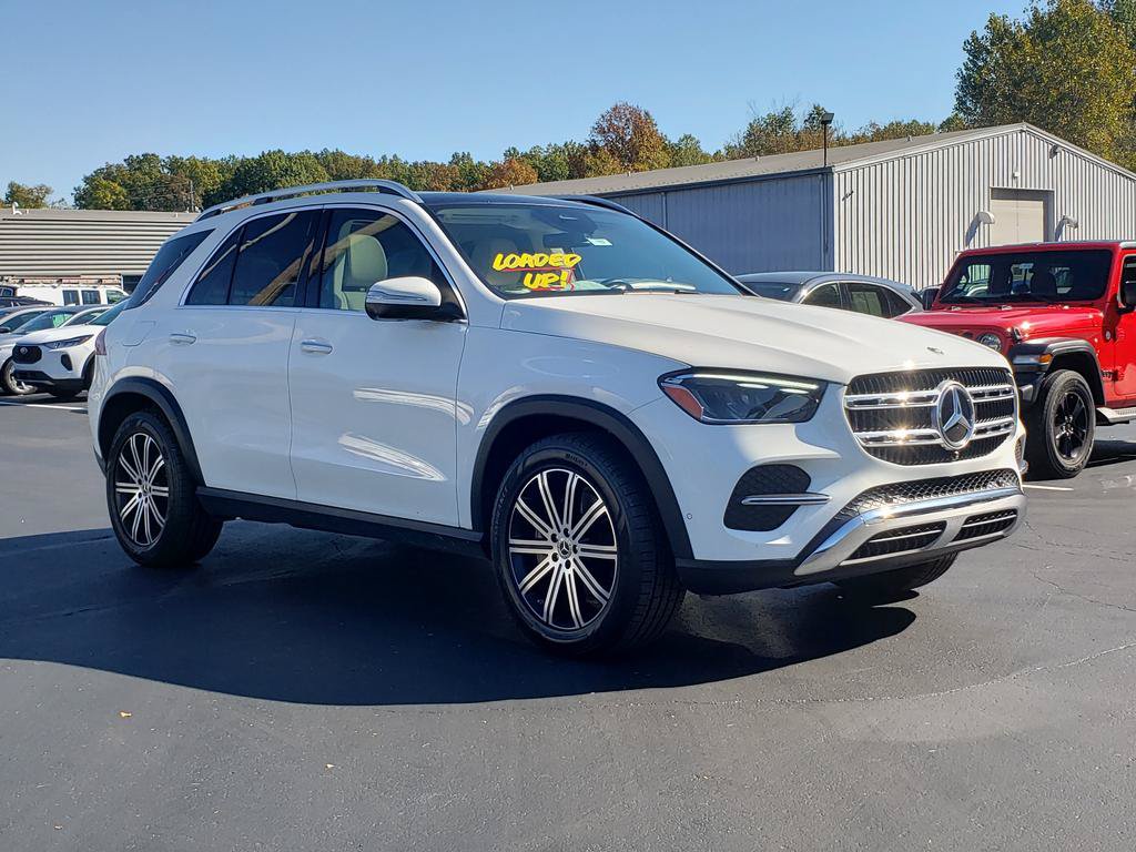 Used 2024 Mercedes-Benz GLE 450 4MATIC image 3