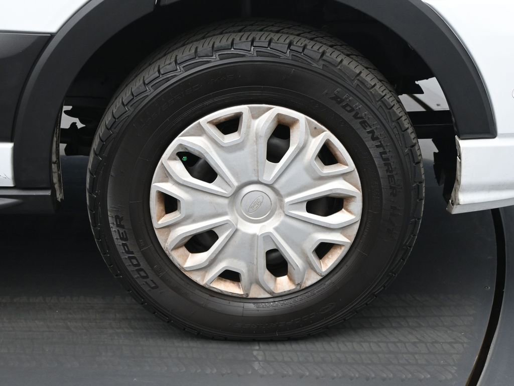 Used 2023 Ford Transit 350 XLT image 21