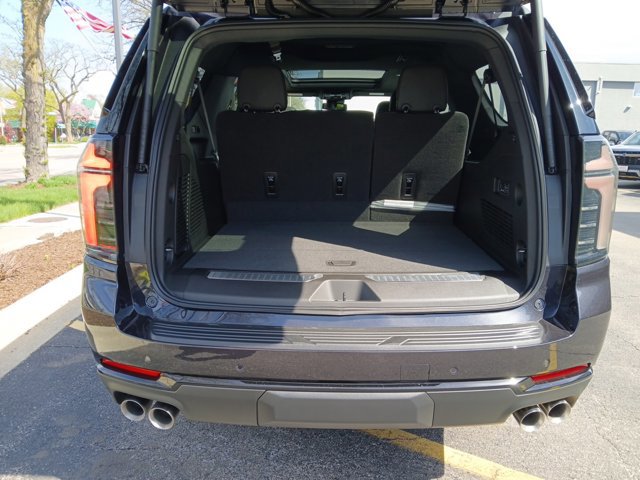 New 2026 Chevrolet Suburban Z71 image 25