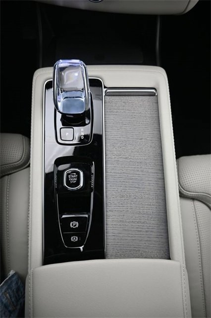 New 2026 Volvo XC90 B6 Ultra image 10