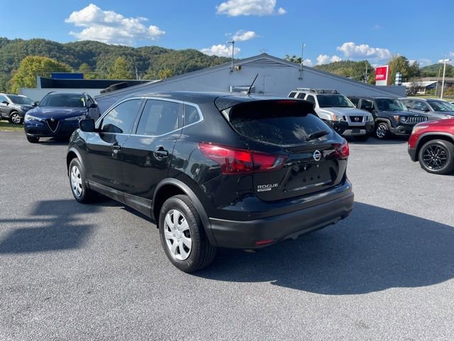 Used 2019 Nissan Rogue Sport S image 6