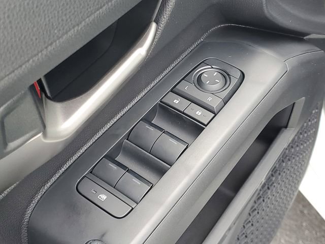 Used 2025 Toyota Tacoma TRD Off-Road image 10