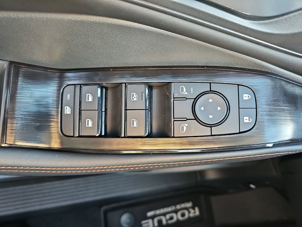 New 2026 Nissan Rogue SV AWD/4WD image 30