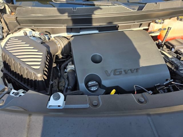 Used 2023 Chevrolet Traverse LT AWD/4WD image 22