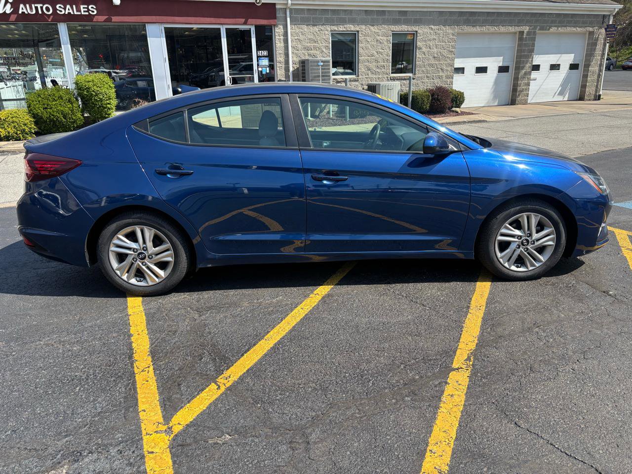 Used 2020 Hyundai Elantra SEL FWD image 8