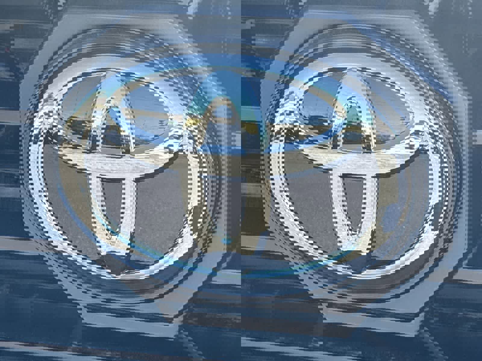 New 2025 Toyota 4Runner TRD Off-Road AWD/4WD image 33