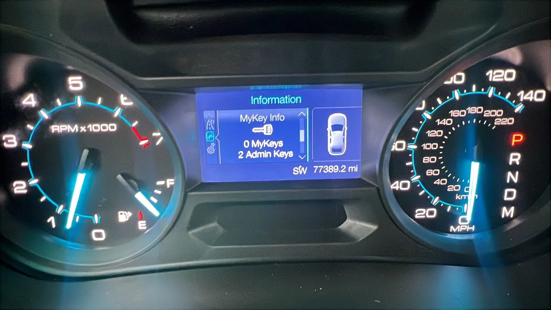 Used 2014 Ford Explorer XLT image 14