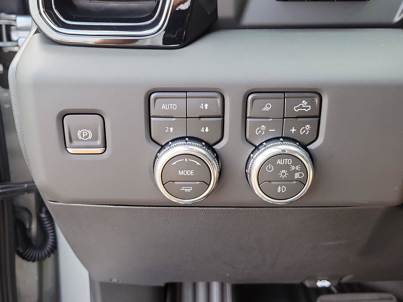New 2026 GMC Sierra 2500 AT4X AWD/4WD image 20