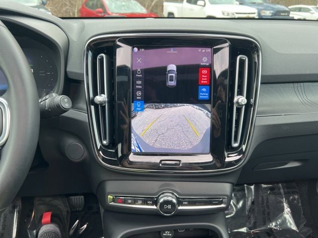 Certified 2023 Volvo XC40 Recharge Plus AWD/4WD image 35