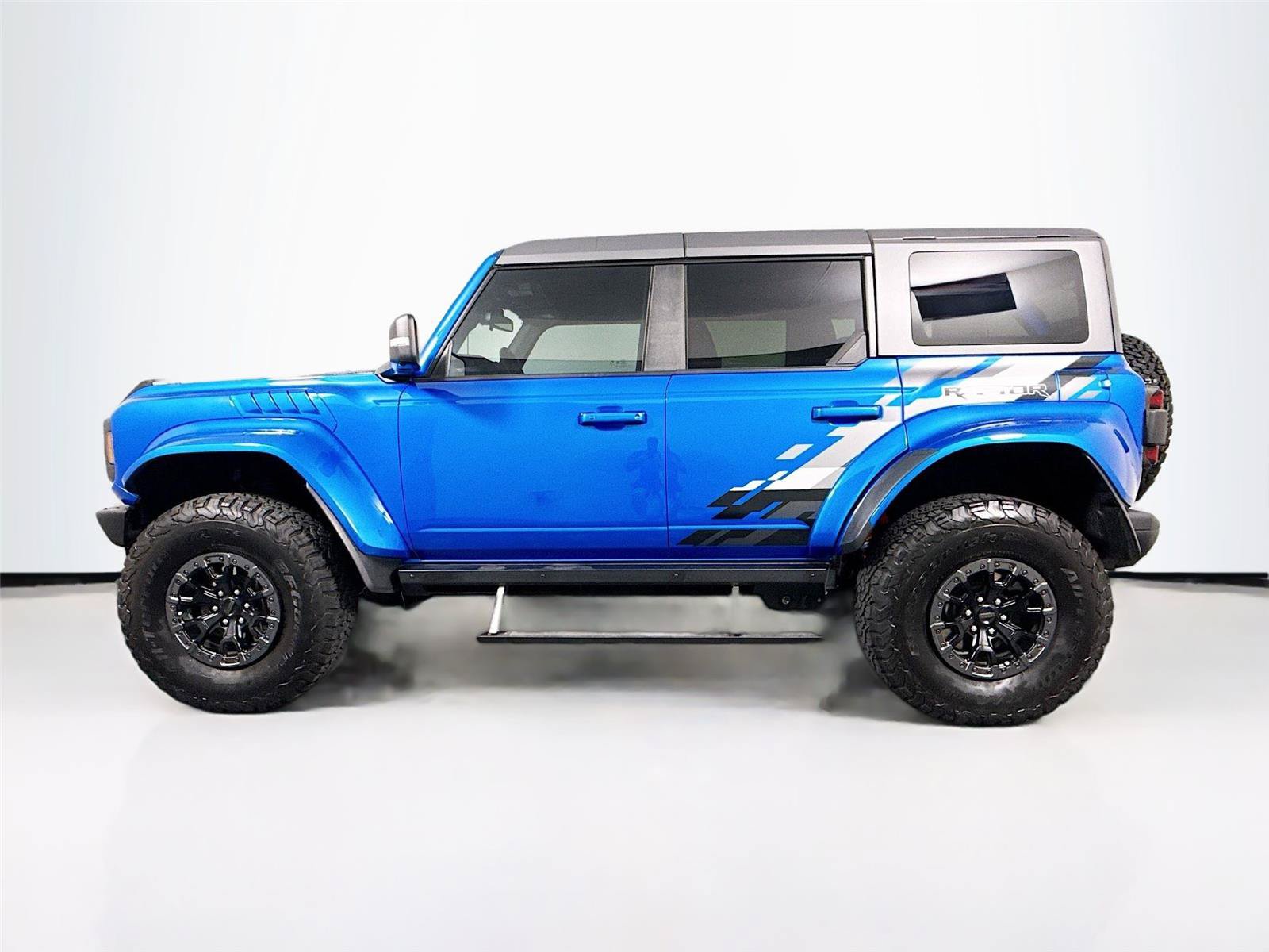 Used 2024 Ford Bronco Raptor w/ Interior Carbon Fiber Pack 6 AWD/4WD image 26