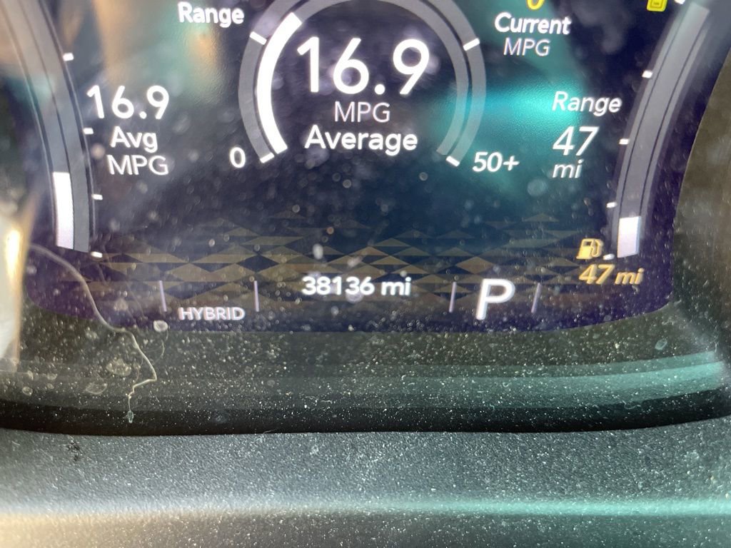 Used 2023 Jeep Wrangler Unlimited Sahara w/ Cold Weather Group AWD/4WD image 13