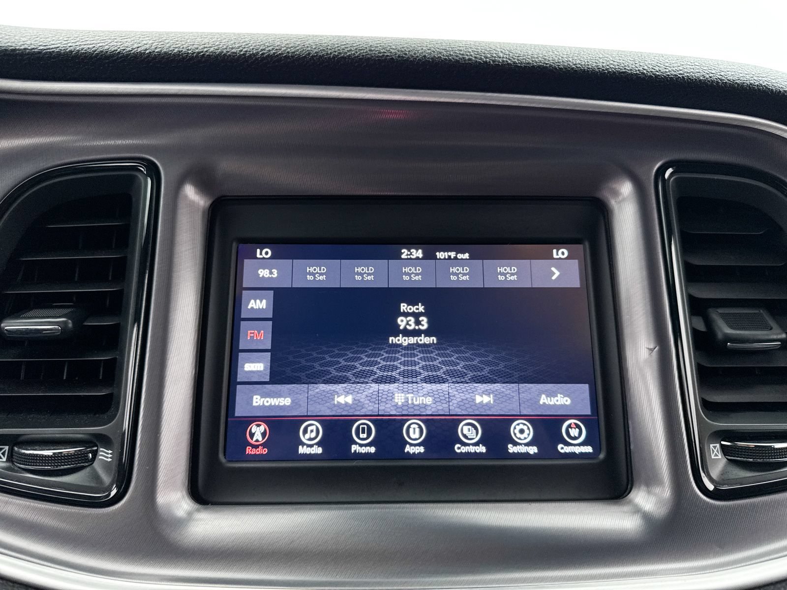 Used 2021 Dodge Challenger SXT RWD image 5