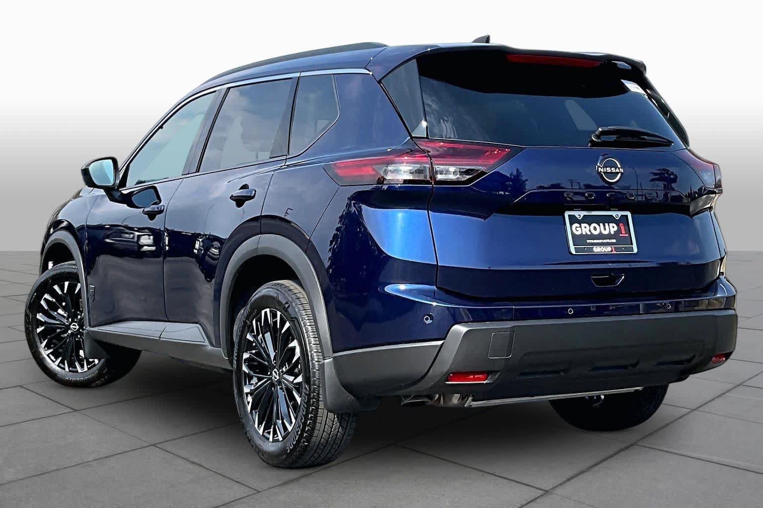 New 2026 Nissan Rogue Dark Armor FWD image 12