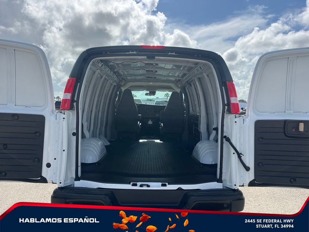 New 2026 GMC Savana 2500 w/ Driver Convenience Package RWD image 11