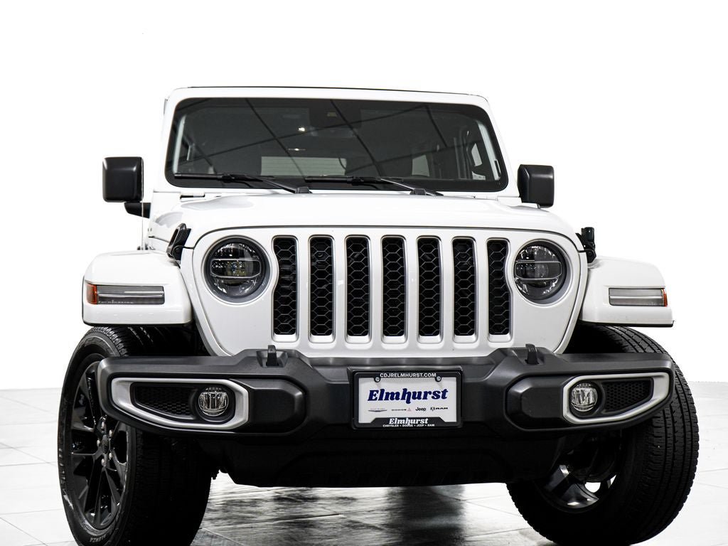 Used 2021 Jeep Wrangler Unlimited Sahara w/ Cold Weather Group AWD/4WD image 3