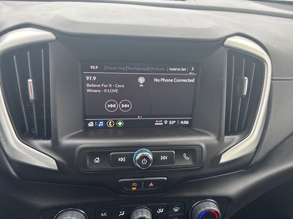 Used 2024 GMC Terrain SLE w/ Driver Convenience Package image 23