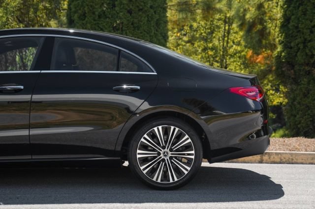 Used 2023 Mercedes-Benz CLA 250 4MATIC w/ Premium Package image 7