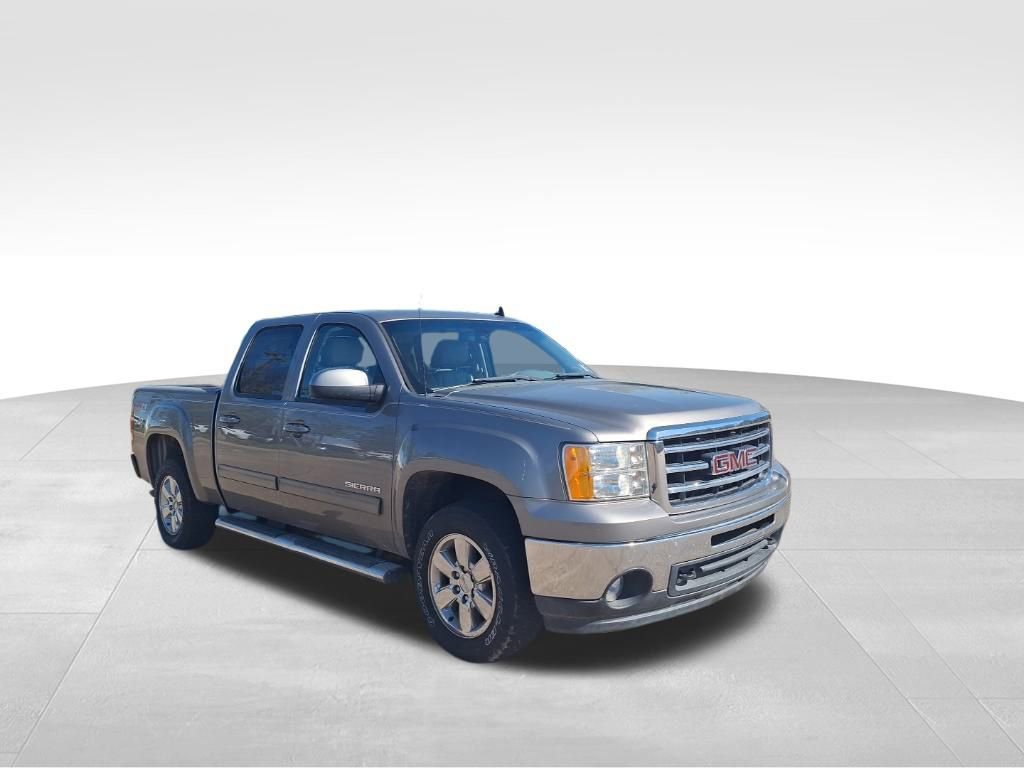 Used 2013 GMC Sierra 1500 SLT w/ Suspension Package, Off-Road image 8