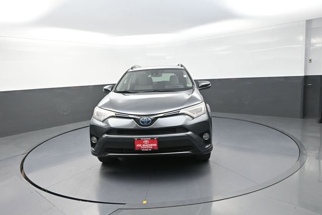 Used 2018 Toyota RAV4 Limited AWD/4WD image 31