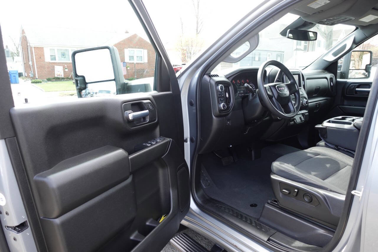 Used 2023 GMC Sierra 1500 Pro w/ Graphite Edition image 15