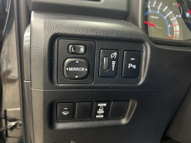 Used 2015 Toyota 4Runner 4WD image 16