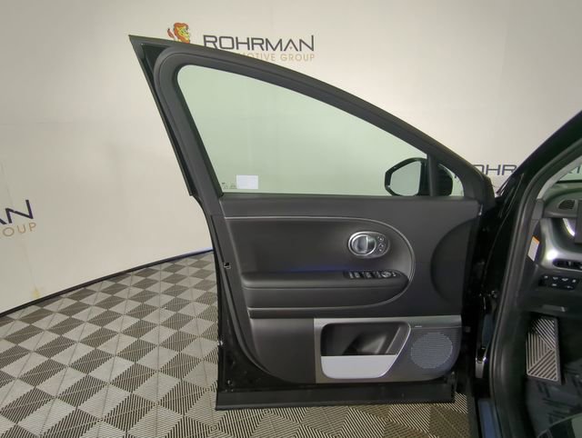 New 2026 Hyundai Ioniq 9 Calligraphy image 17