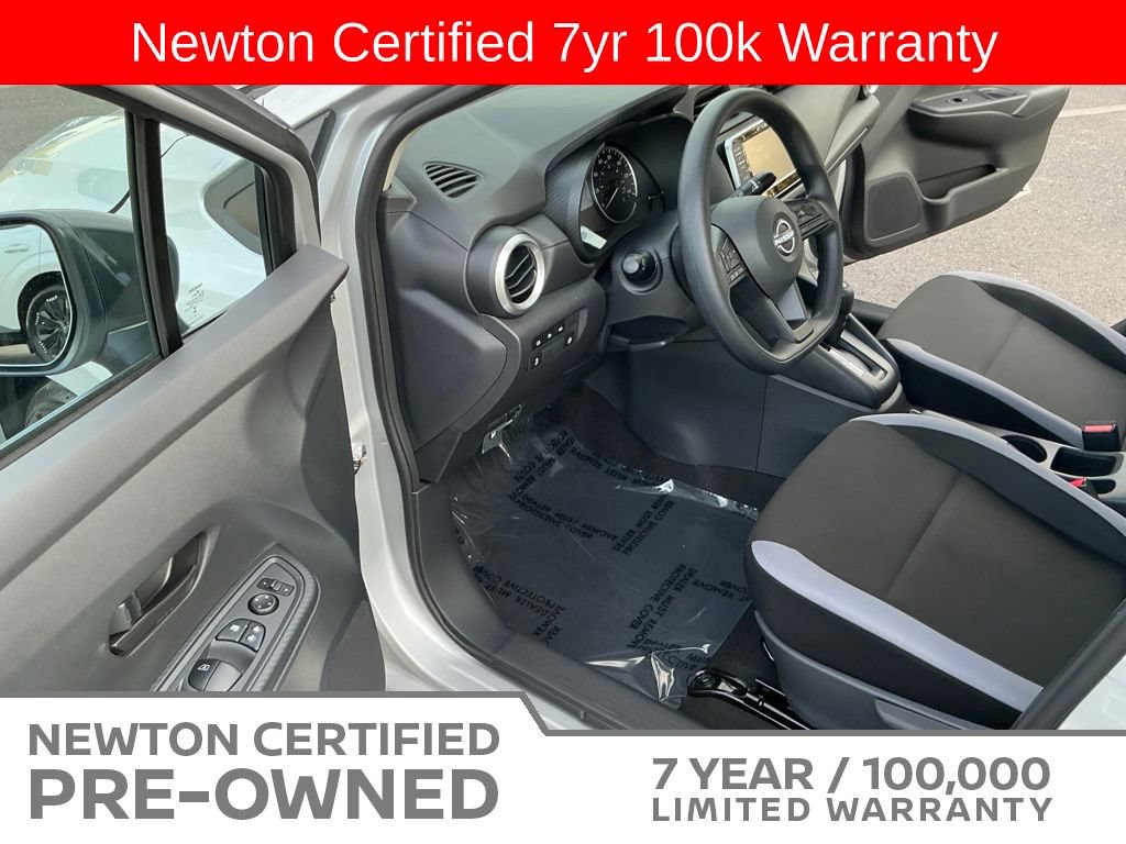 Used 2025 Nissan Versa S w/ Trunk Package FWD image 7