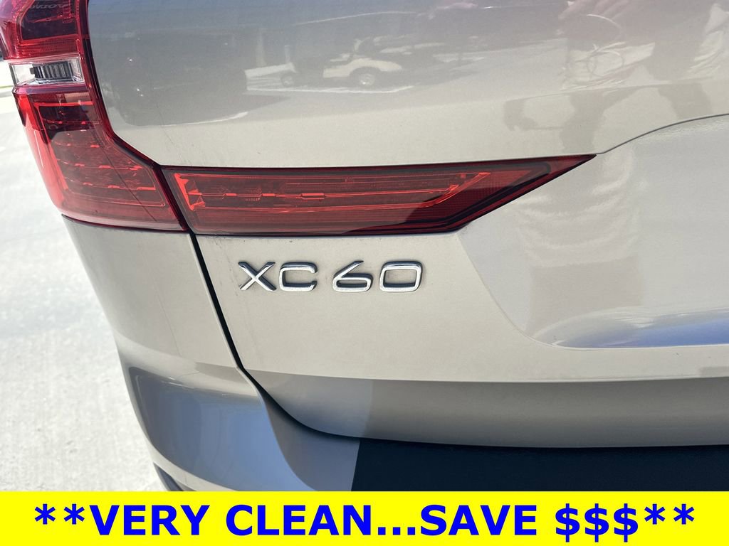 Used 2023 Volvo XC60 B5 Plus image 9