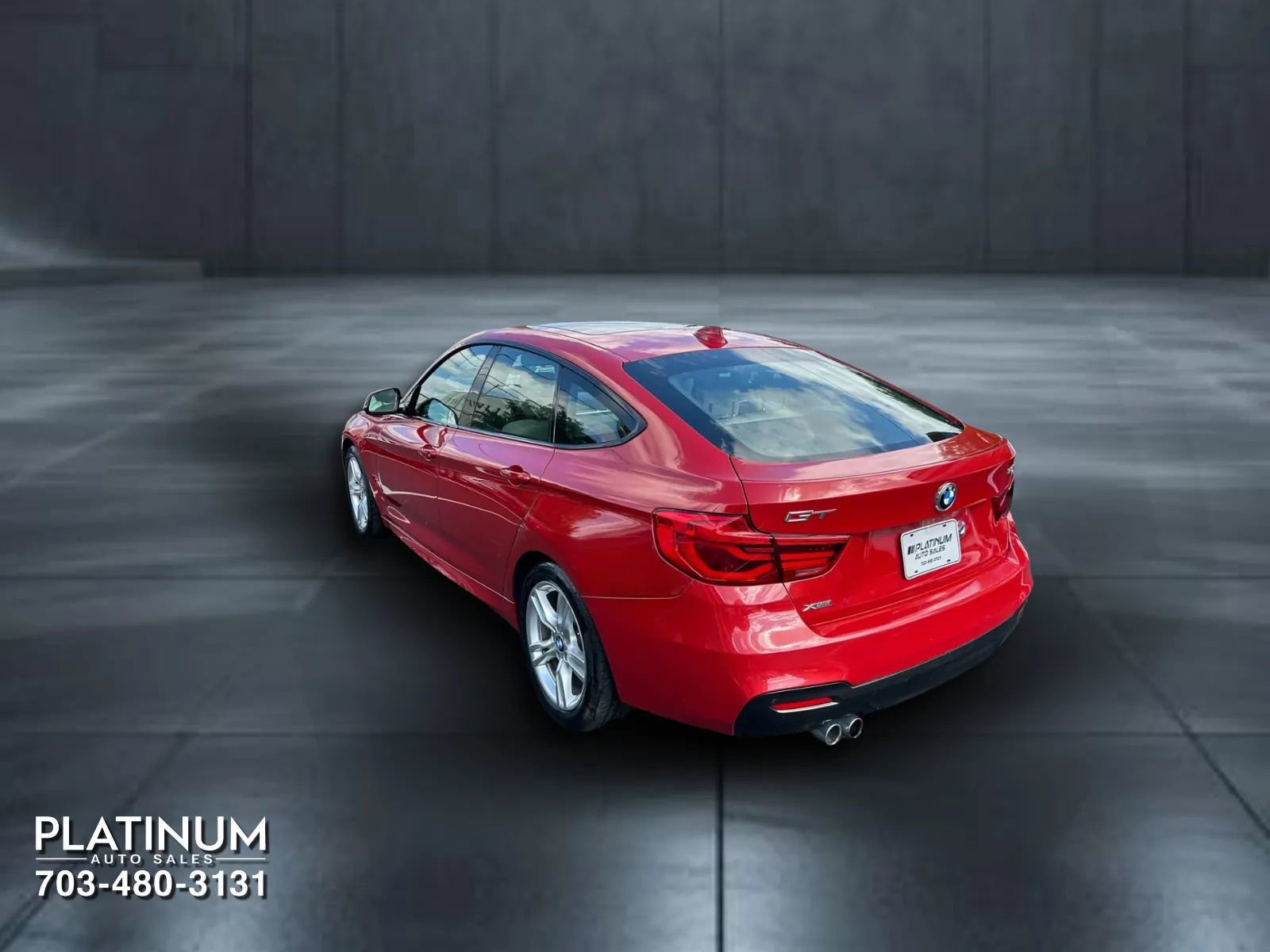 Used 2018 BMW 330i Gran Turismo xDrive image 9