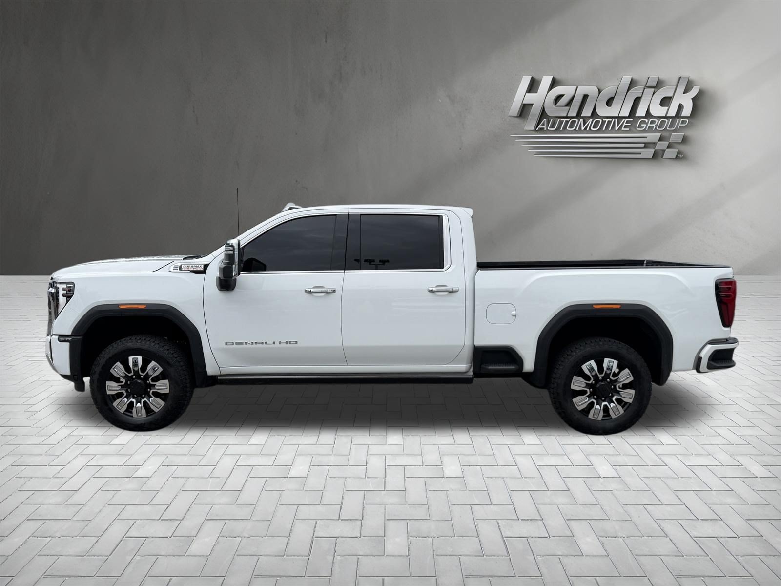 Used 2026 GMC Sierra 2500 Denali w/ Denali Reserve Package AWD/4WD image 7