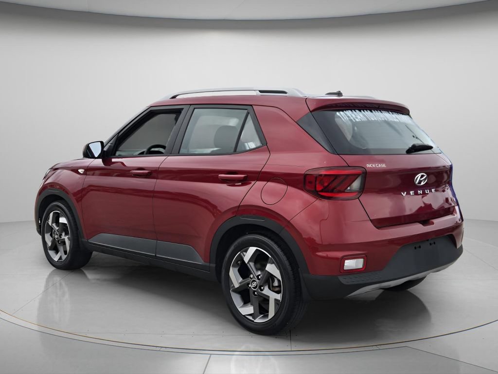 Certified 2023 Hyundai Venue SEL FWD image 7