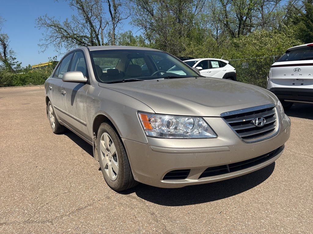 Used 2009 Hyundai Sonata GLS FWD image 3