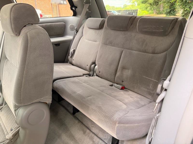 Used 2008 Toyota Sienna LE FWD image 19