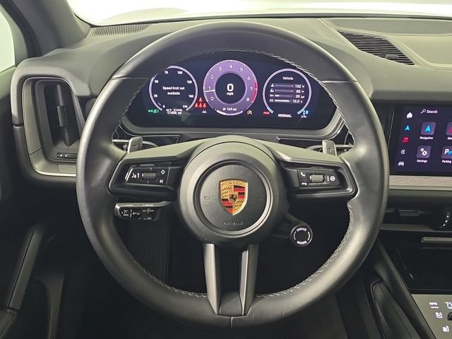 Certified 2024 Porsche Cayenne image 29