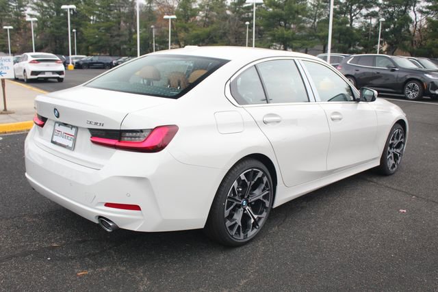 New 2026 BMW 330i xDrive Sedan w/ Premium Package image 10