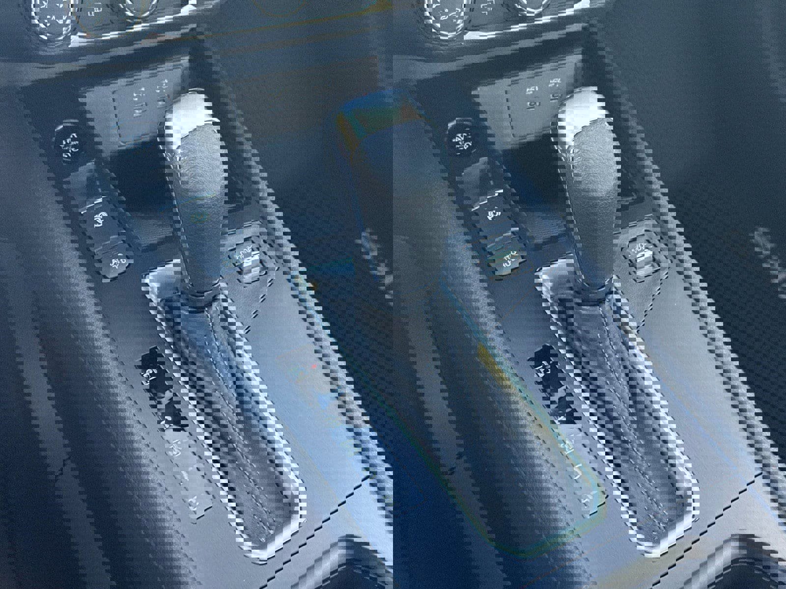 New 2026 Nissan Kicks S image 30