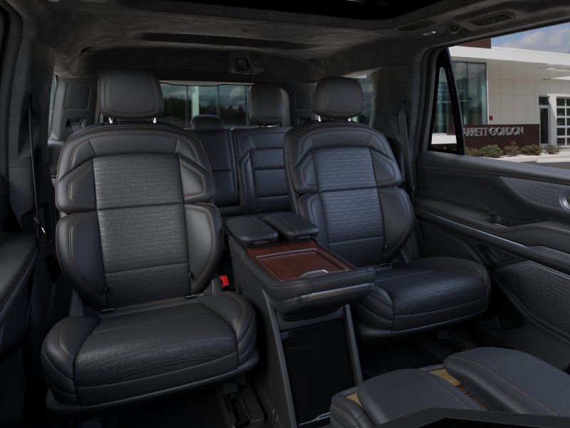 New 2025 Lincoln Navigator Black Label image 11