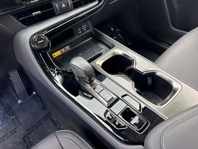 Certified 2025 Lexus NX 350h AWD w/ Accessory Package (K3) image 21