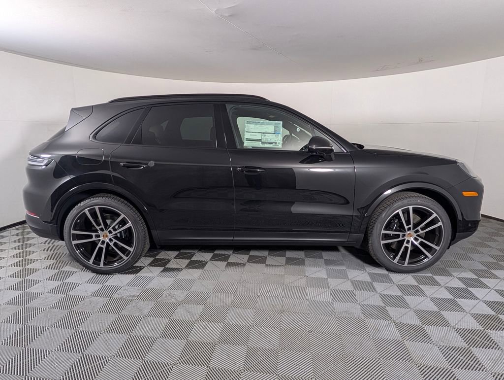 New 2026 Porsche Cayenne AWD/4WD image 8