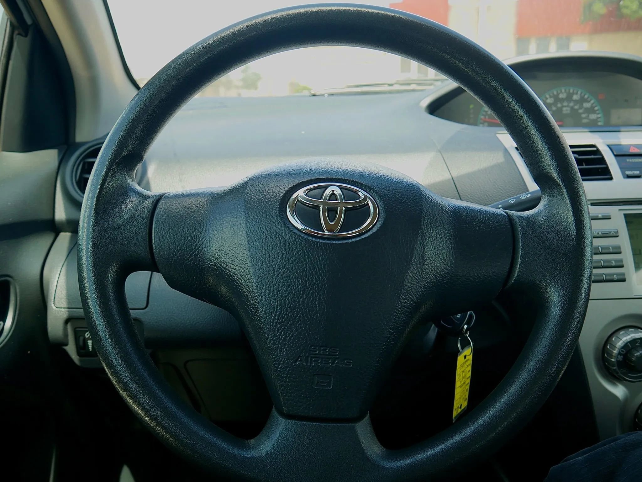 Used 2010 Toyota Yaris Sedan FWD image 13