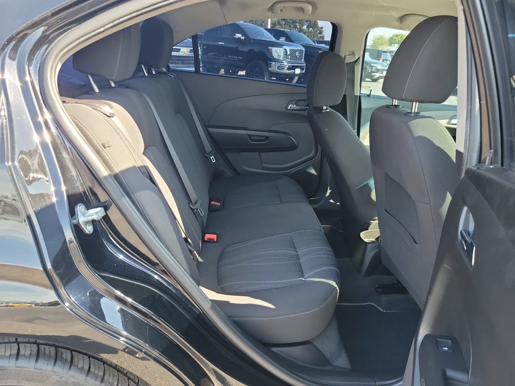 Used 2019 Chevrolet Sonic LT FWD image 25