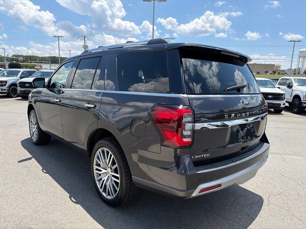 Used 2024 Ford Expedition Limited AWD/4WD image 6