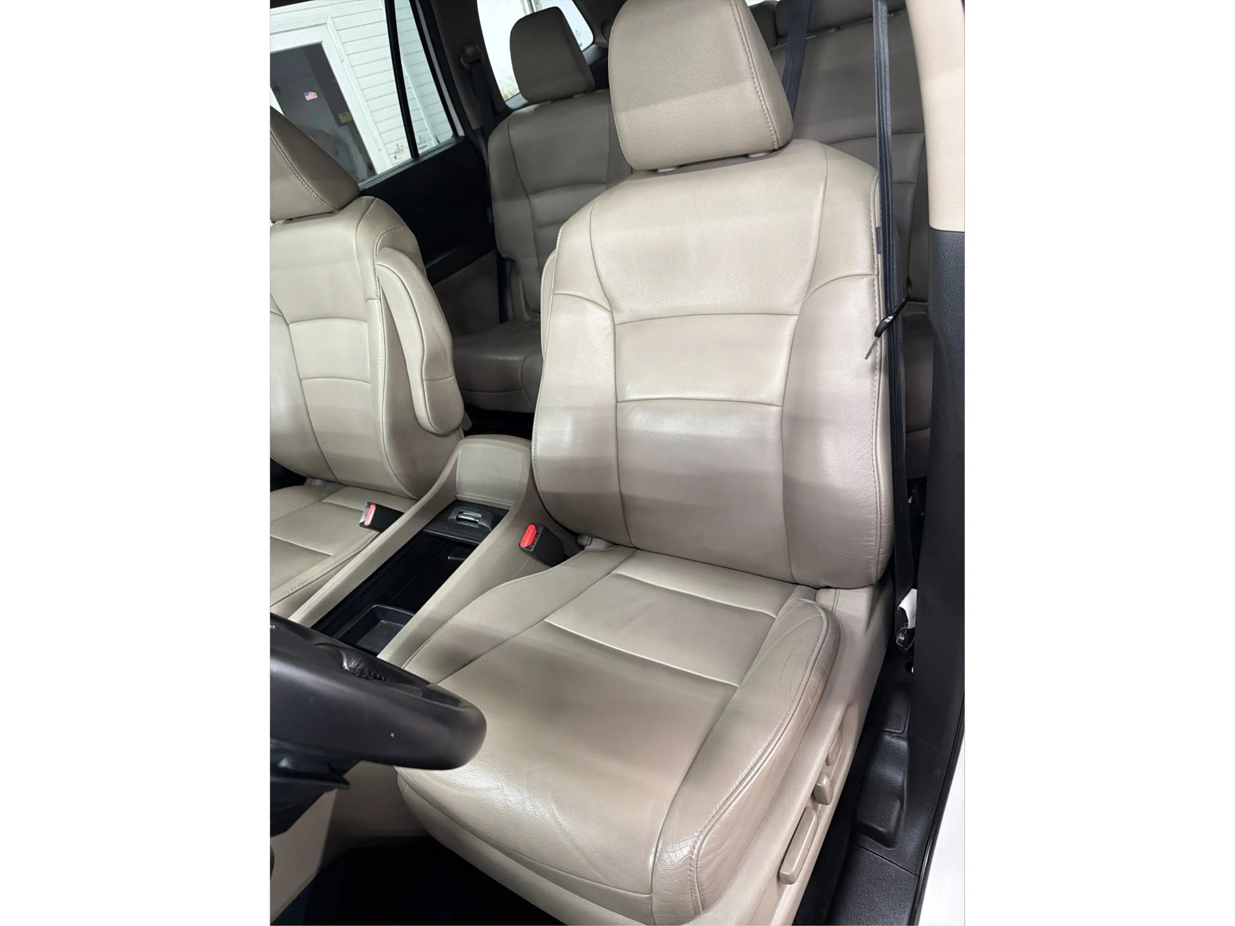 Used 2019 Honda Pilot Touring image 34