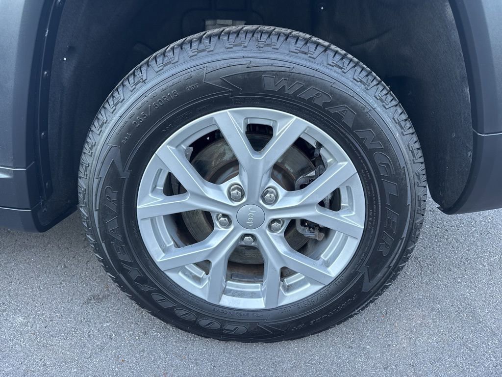 Used 2023 Jeep Grand Cherokee L Limited image 30