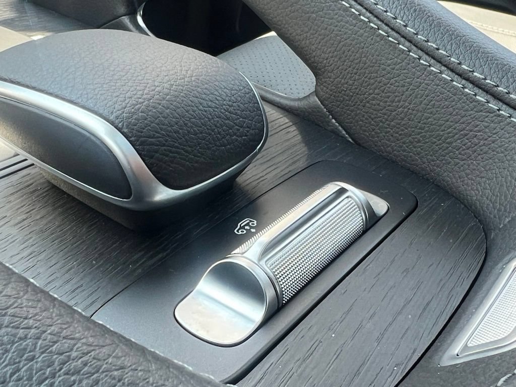 Certified 2026 Mercedes-Benz GLS 450 4MATIC image 32